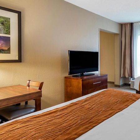 Comfort Inn Madison Buitenkant foto