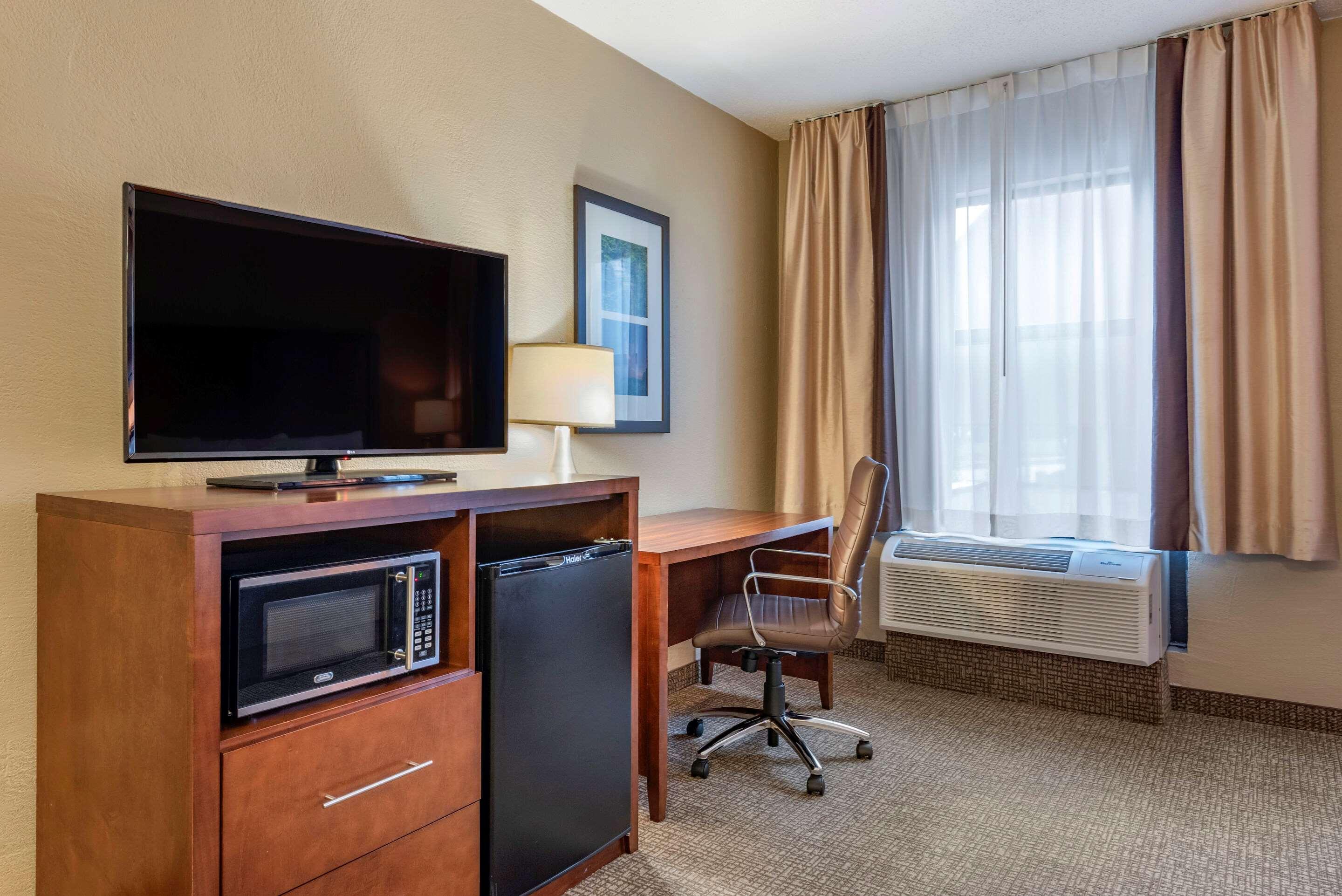 Comfort Inn Madison Buitenkant foto