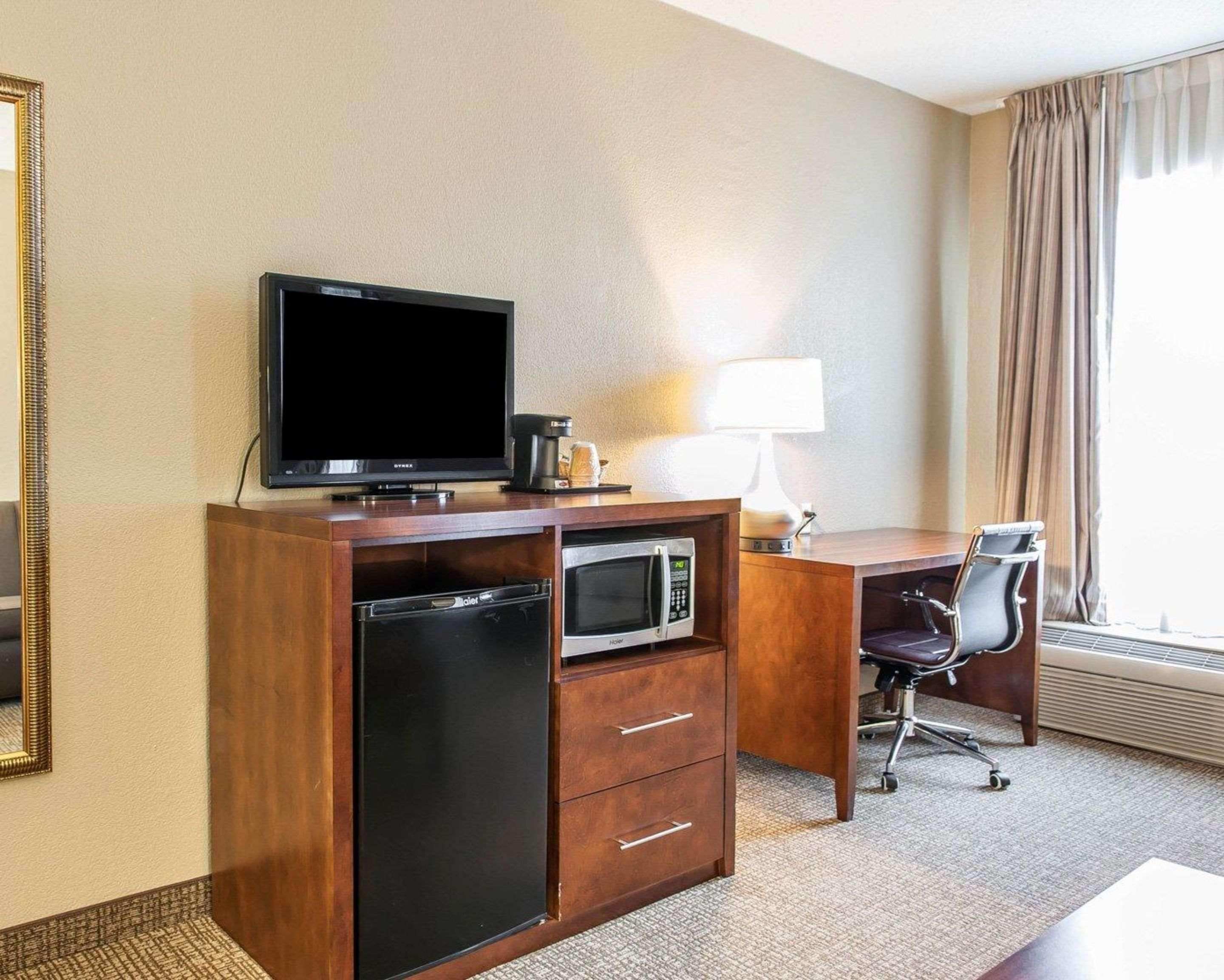 Comfort Inn Madison Buitenkant foto